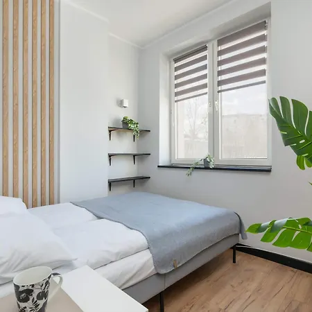 Modern Close To The Center And The In By Renters Lejlighed